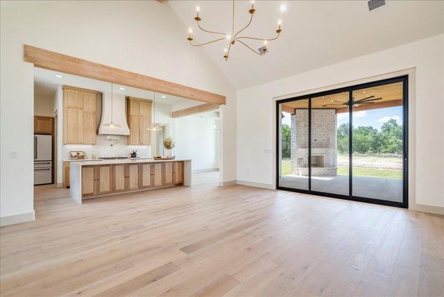 1731 Nature View LOOP, Driftwood, TX 78619