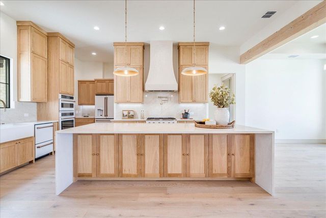 1731 Nature View LOOP, Driftwood, TX 78619