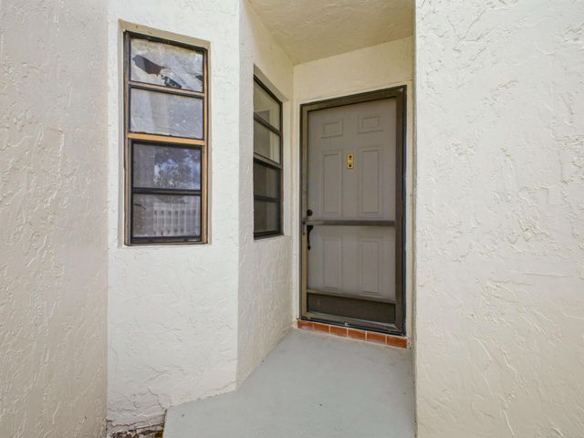 12269 Country Greens Boulevard, Boynton Beach, FL 33437