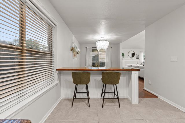 3911 Spring Circle Drive W, Pearland, TX 77584