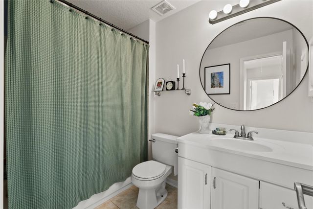 3911 Spring Circle Drive W, Pearland, TX 77584