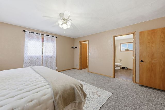 626 Grove Street, Central City, IA 52214