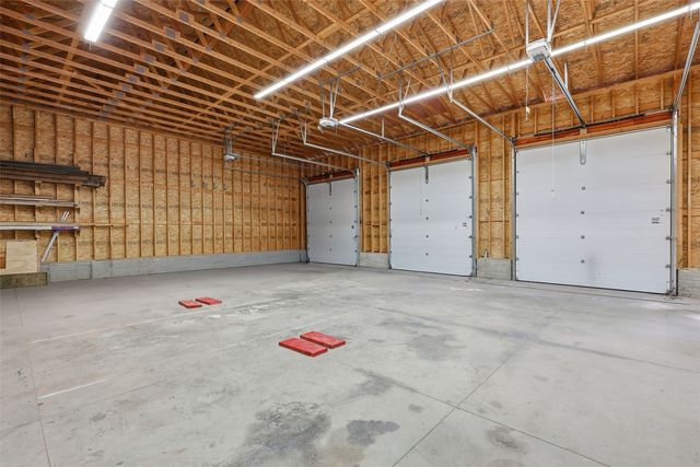 626 Grove Street, Central City, IA 52214