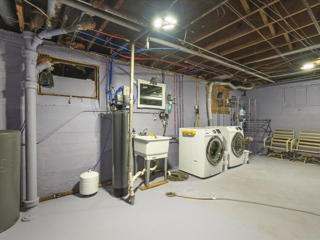 427 N Prospect Street, Rockford, IL 61107