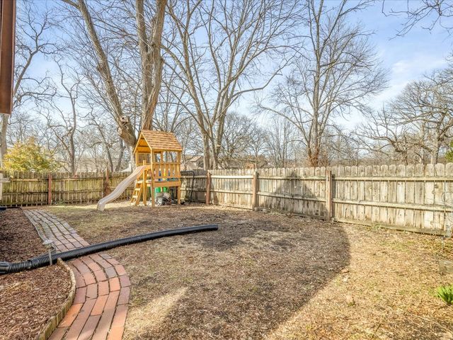 427 N Prospect Street, Rockford, IL 61107