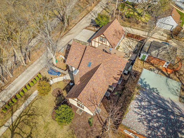 427 N Prospect Street, Rockford, IL 61107