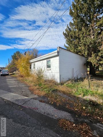 754 E Elva Street, Idaho Falls, ID 83401