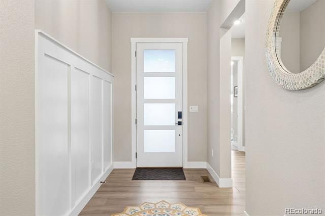 154 E Lost Pines Drive, Monument, CO 80132