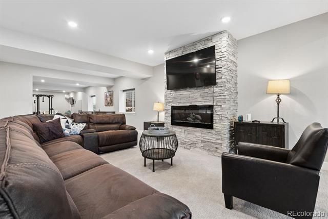 154 E Lost Pines Drive, Monument, CO 80132