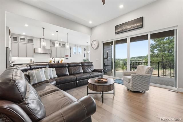 154 E Lost Pines Drive, Monument, CO 80132