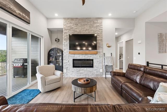 154 E Lost Pines Drive, Monument, CO 80132