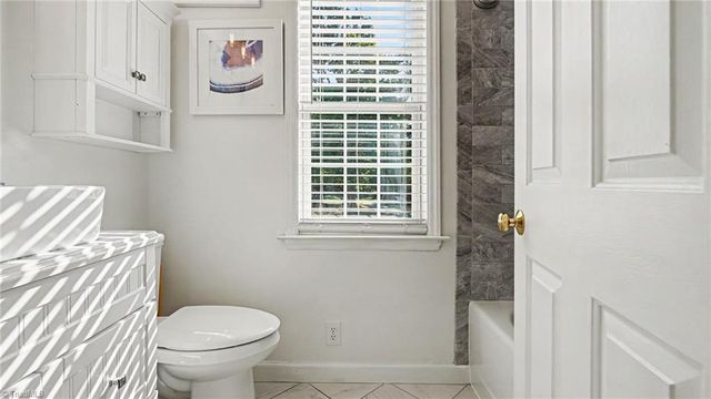 120 Cotswold Lane, King, NC 27021