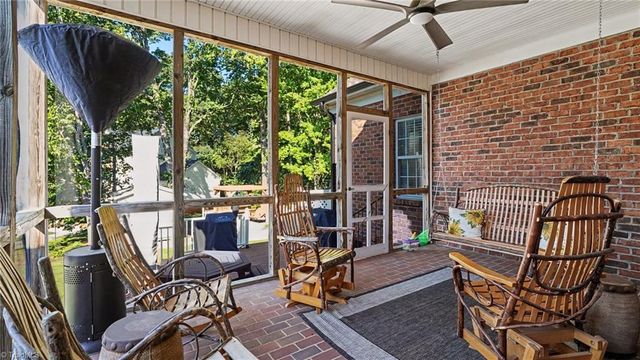 120 Cotswold Lane, King, NC 27021