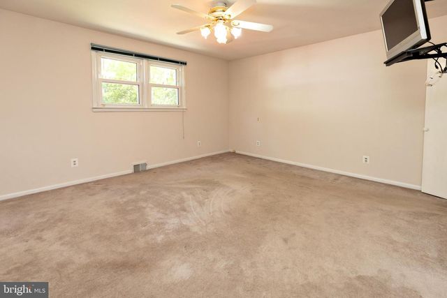 503 PASADENA DR, Magnolia, NJ 08049