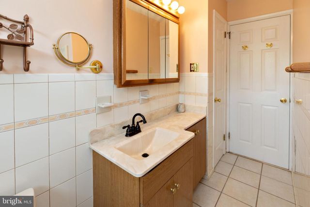 503 PASADENA DR, Magnolia, NJ 08049