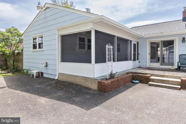 503 PASADENA DR, Magnolia, NJ 08049