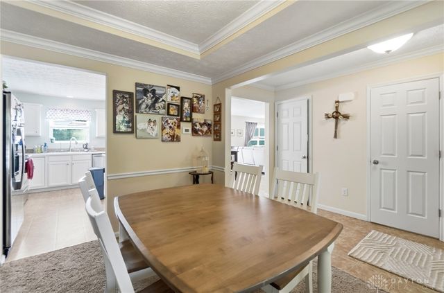 112 Pleasant Chase Circle, Englewood, OH 45322