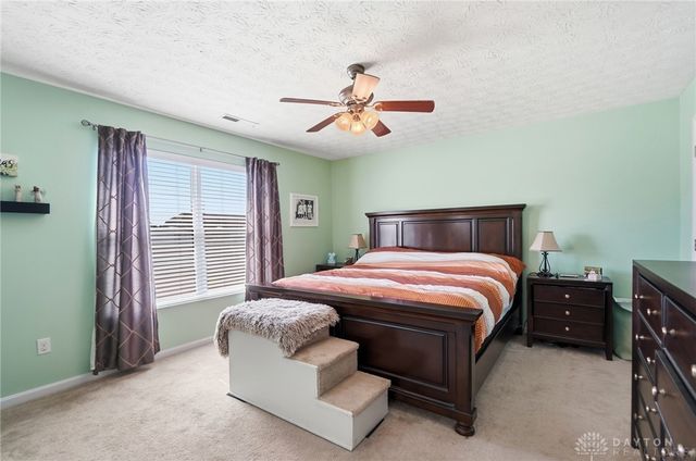 112 Pleasant Chase Circle, Englewood, OH 45322
