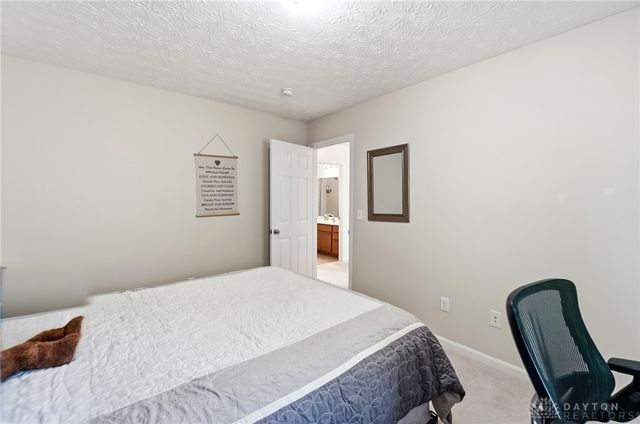 112 Pleasant Chase Circle, Englewood, OH 45322