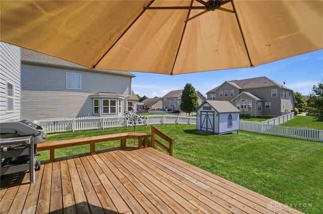 112 Pleasant Chase Circle, Englewood, OH 45322