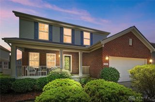 112 Pleasant Chase Circle, Englewood, OH 45322
