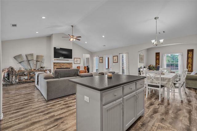 3108 Fm 2127, Chico, TX 76431