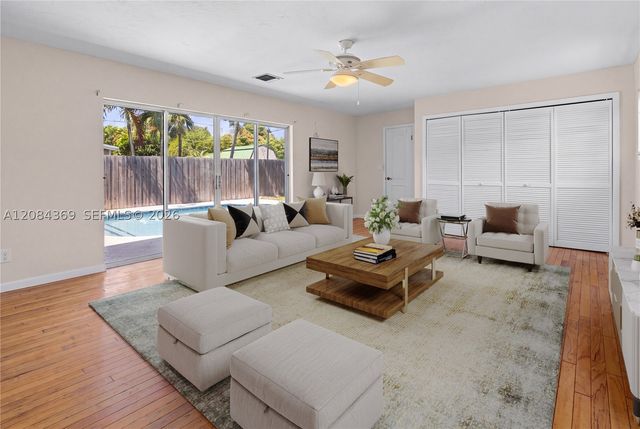 1716 NE 17th Ave, Fort Lauderdale, FL 33305