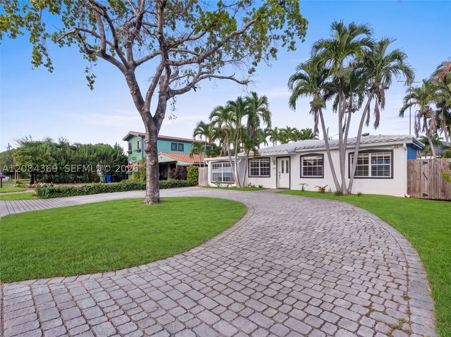 1716 NE 17th Ave, Fort Lauderdale, FL 33305