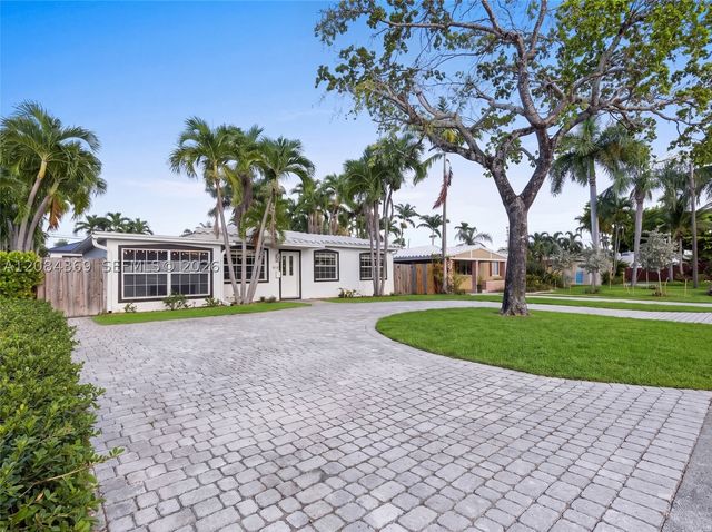 1716 NE 17th Ave, Fort Lauderdale, FL 33305