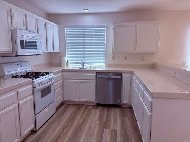 367 Rimhurst Court, Oceanside, CA 92058