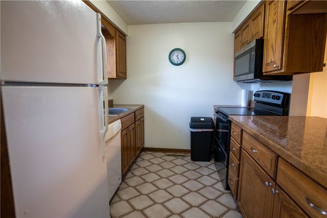 647 Sunset Circle, Cranberry Twp, PA 16066