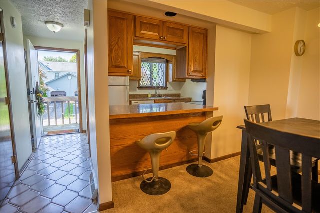 647 Sunset Circle, Cranberry Twp, PA 16066