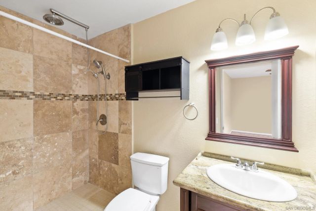 4532 Dawson Ave 4, San Diego, CA 92115