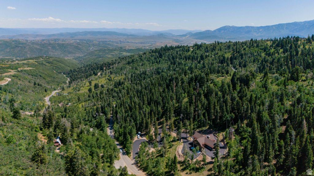 Image 2 of property listing at 1667 W TOLLGATE CANYON RD, Coalville, UT 84017