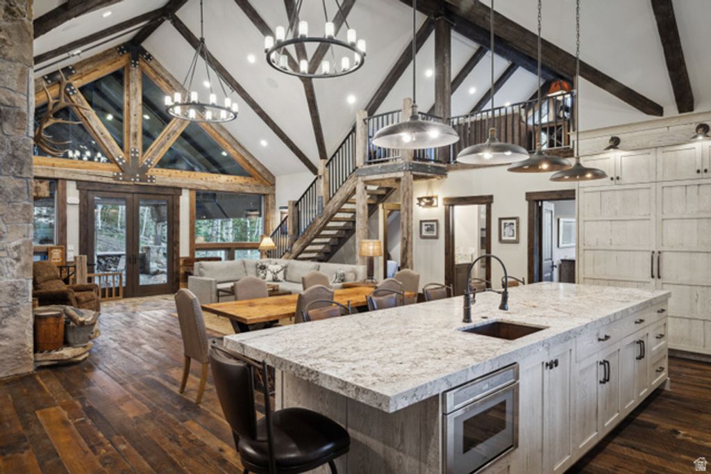Image 8 of property listing at 1667 W TOLLGATE CANYON RD, Coalville, UT 84017