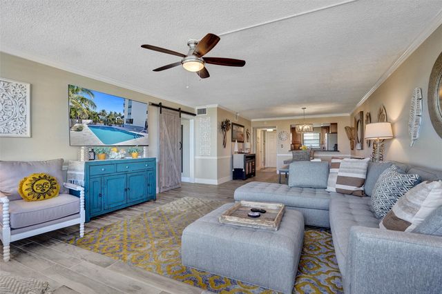 3051 NE 48th St 509, Fort Lauderdale, FL 33308