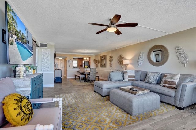 3051 NE 48th St 509, Fort Lauderdale, FL 33308