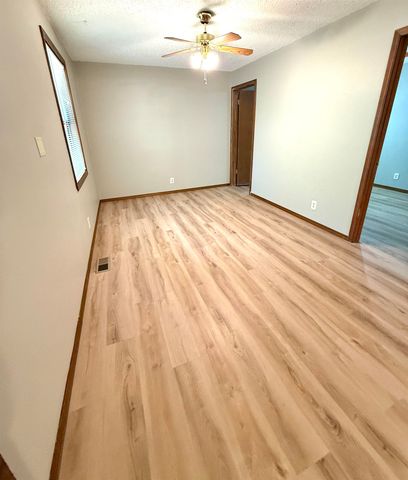 503 E Main, Anthony, KS 67003