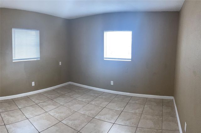 1502 Oleander Dr, La Marque, TX 77568