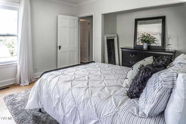 205 Sevier Avenue, Greeneville, TN 37745
