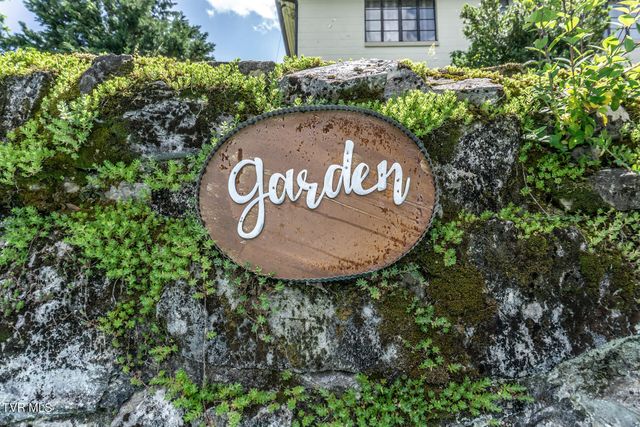 205 Sevier Avenue, Greeneville, TN 37745
