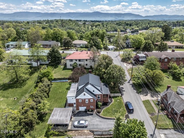 205 Sevier Avenue, Greeneville, TN 37745
