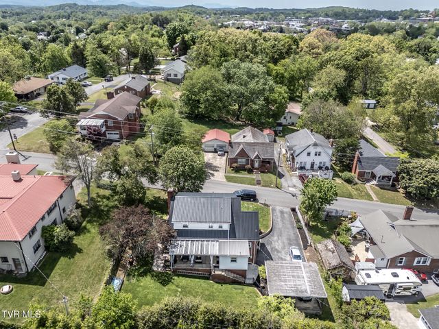 205 Sevier Avenue, Greeneville, TN 37745