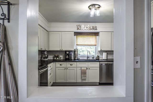 205 Sevier Avenue, Greeneville, TN 37745