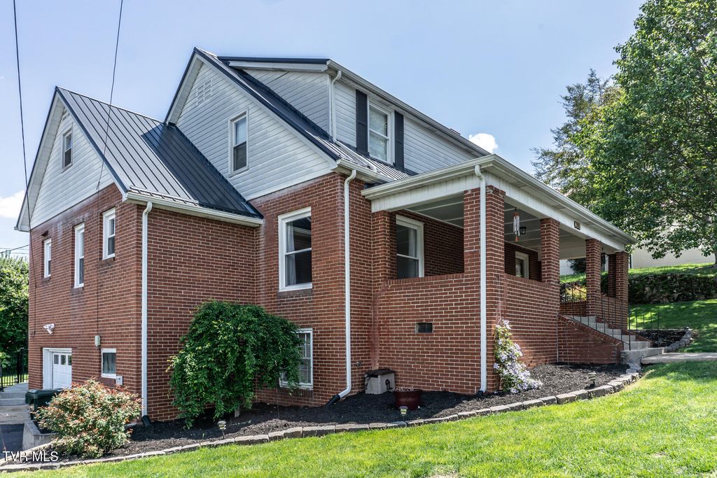 205 Sevier Avenue, Greeneville, TN 37745