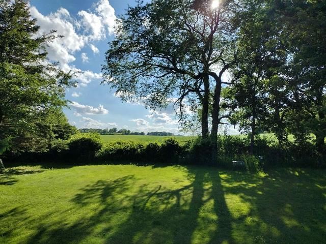 152 Columbia Street, Poplar Grove, IL 61065