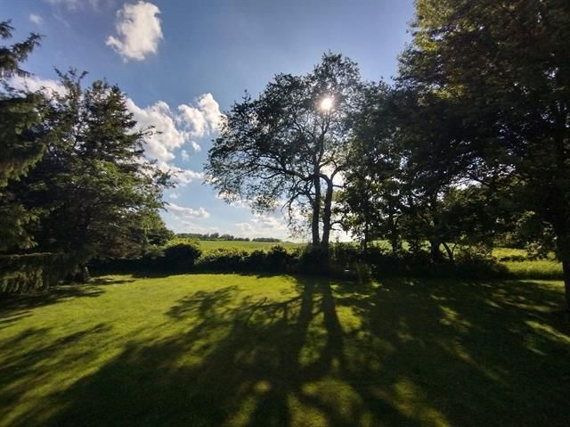 152 Columbia Street, Poplar Grove, IL 61065