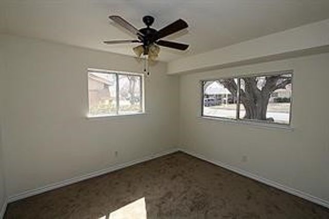 829 Sunshine Lane, Grapevine, TX 76051