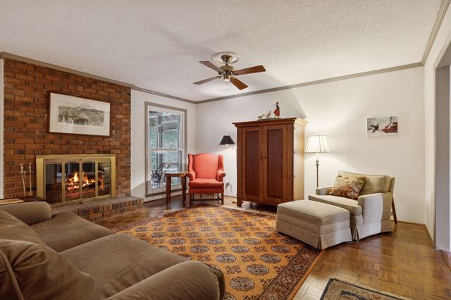 6601 Harcourt Cir, Nashville, TN 37205