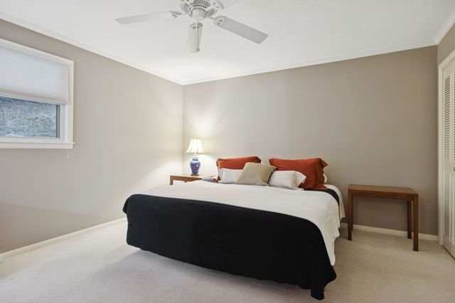 6601 Harcourt Cir, Nashville, TN 37205